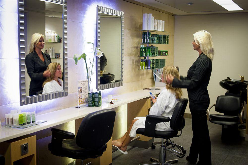 Hotel Van Oranje Noordwijk Ngoại thất bức ảnh A hair salon in the United States